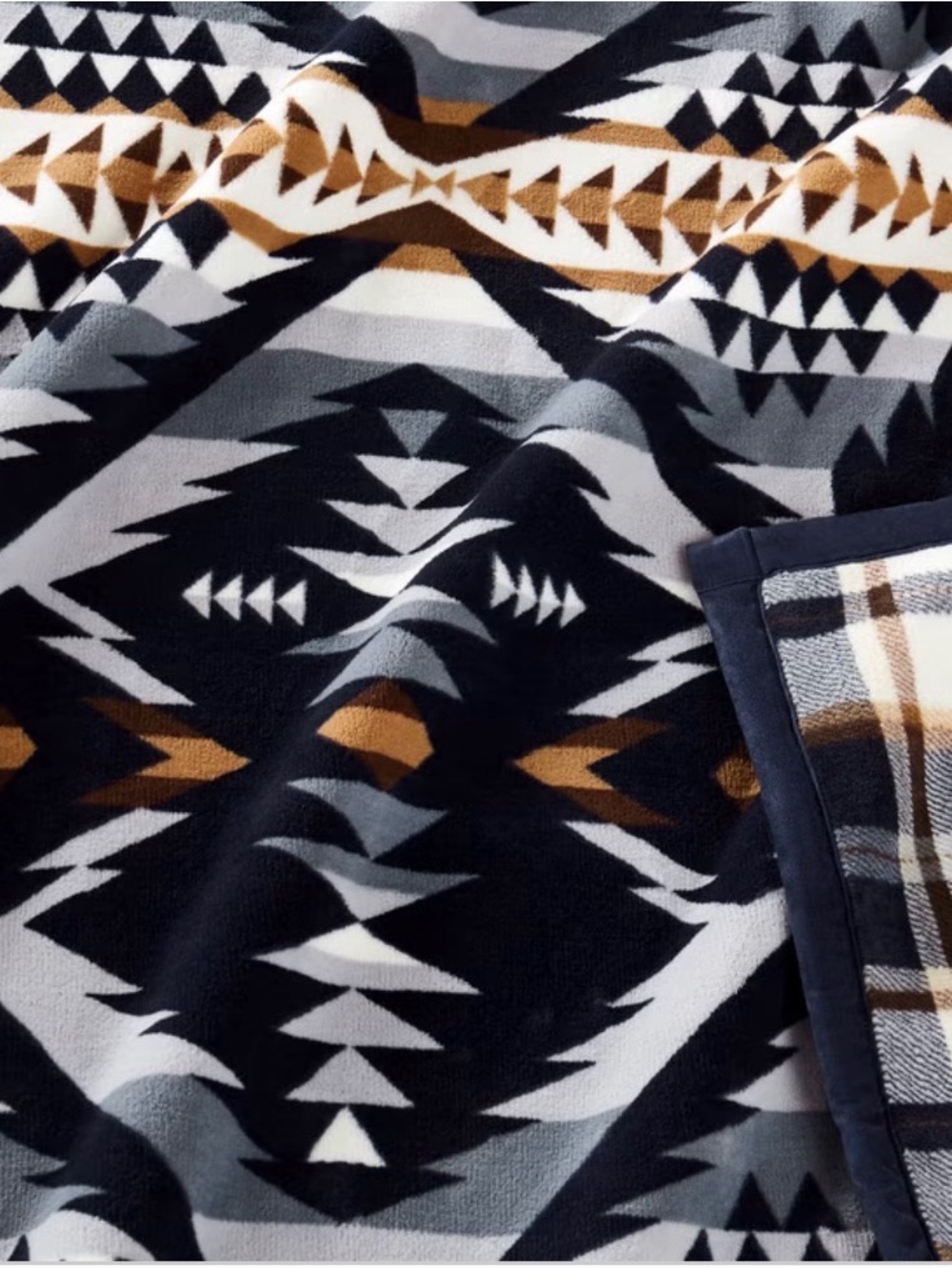 BRAND NEW! Pendleton Reversible Plush Throw-Opal Vista - Picture 5 of 6